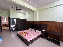 Srijibaba ki Haweli