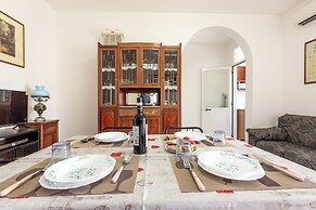 4089 Villino Mondonuovo by Barbarhouse