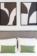 Luxury Apartment next to the National Museum