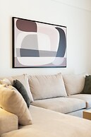 Luxury Apartment next to the National Museum