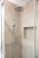 Luxury Apartment next to the National Museum