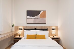 Luxury Apartment next to the National Museum