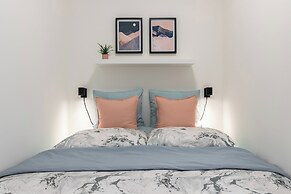 Fully equipped apartments with Terraces, Free garage parking, Netflix
