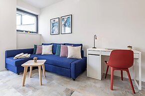 Fully equipped apartments with Terraces, Free garage parking, Netflix
