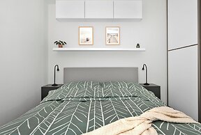 Fully equipped apartments with Terraces, Free garage parking, Netflix