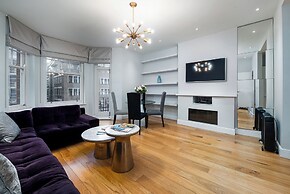 115 Beaufort Mansions