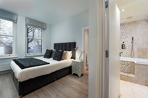 115 Beaufort Mansions