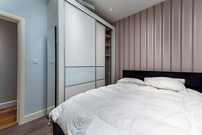 115 Beaufort Mansions