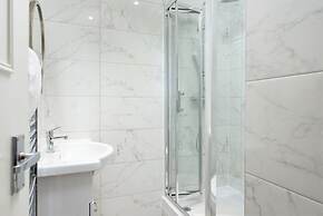 Sloane Street by CAPITAL