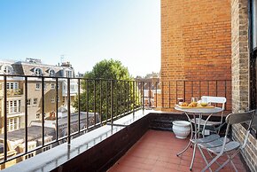 Sloane Street by CAPITAL