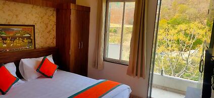 Goroomgo Agnija Udaipur