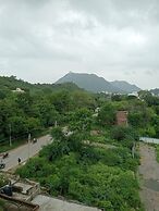 Goroomgo Agnija Udaipur