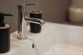 Cozy Living Apartments