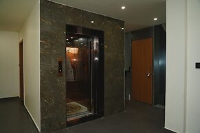 Hotel Leela's