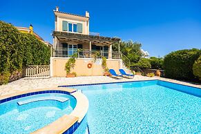 Villa Penelope Sea View