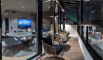 Royal Roi Luxury suite