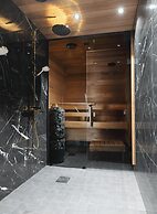 Royal Roi Luxury suite