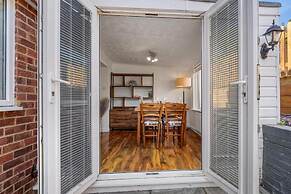 Knights Rest -beautiful Home in Dover With Parking