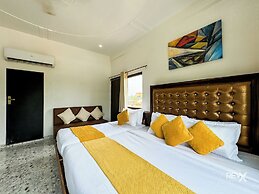 Hotel Vrinda Sarovar