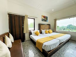 Hotel Vrinda Sarovar