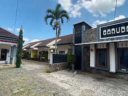 Penginapan Garuda