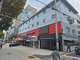 Gangnam Seven Hostel
