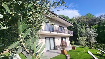 Attilio High Living Suites - Adults Only