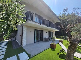 Attilio High Living Suites - Adults Only