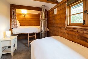 Host Stay Downs Farm Granary