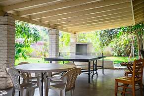 Comfortable Pasadena Retreat With Good Location