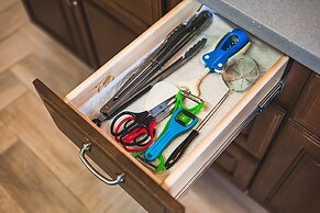 Comfortable Pasadena Retreat With Good Location