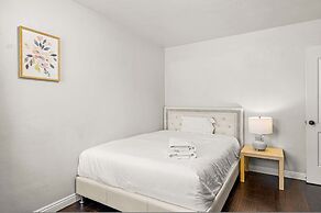 Comfortable Pasadena Retreat With Good Location