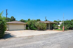 Comfortable Pasadena Retreat With Good Location