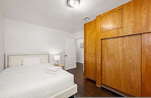 Comfortable Pasadena Retreat With Good Location