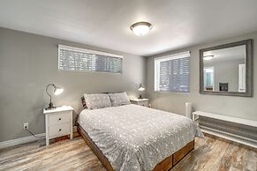 Fire Pit & Grill: Spacious 'forest Lakes Chalet'