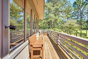 Pinehurst Home: Fire Pit, BBQ + Golf Course View!