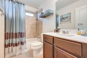 Large Fenced Yard: Family-friendly Kyle Home