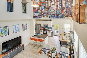 Large Fenced Yard: Family-friendly Kyle Home