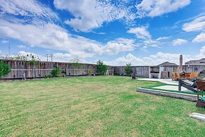 Large Fenced Yard: Family-friendly Kyle Home