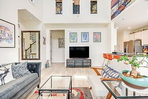 Large Fenced Yard: Family-friendly Kyle Home