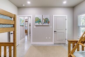 Spacious Heber Springs Home - Easy Marina Access!