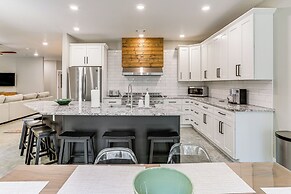 Spacious Heber Springs Home - Easy Marina Access!