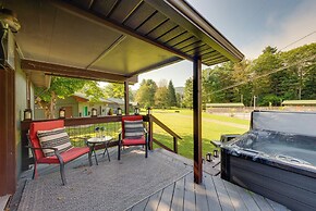 Hillsgrove Cabin w/ Private Hot Tub!