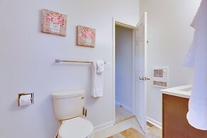 Basye Getaway w/ Pool Access, 2 Mi to Bryce Resort