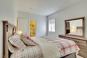 Basye Getaway w/ Pool Access, 2 Mi to Bryce Resort