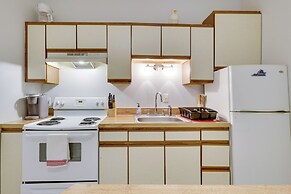 Basye Getaway w/ Pool Access, 2 Mi to Bryce Resort