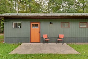 Hillsgrove Cabin w/ Community Perks: Pets Welcome!