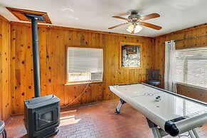 Family-friendly Albuquerque Home Near Rio Grande!