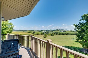 Millersburg Getaway w/ Amish Country Views!