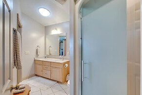 Millersburg Getaway w/ Amish Country Views!